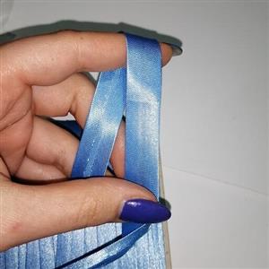 نوار  اریب آبی 4عرض یک و نیم یک متر