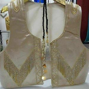 جلیقه سنتی نگینی تک رنگ مشکی 