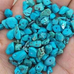 سنگ یا مهره دفرمه فیروزه تبت ریز سوراخ دار