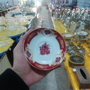 نعلبکی چینی طرح معینی زرشکی 3 گل رز