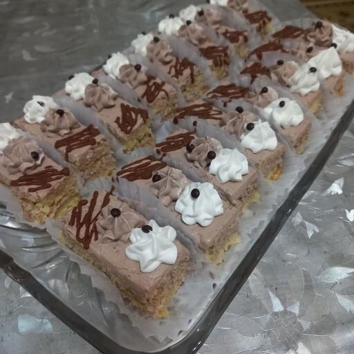 شیرینی خامه ای