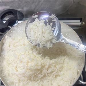 برنج طارم هاشمی کشت اول با عطر و پخت بی نظیر (بسته ده کیلویی )