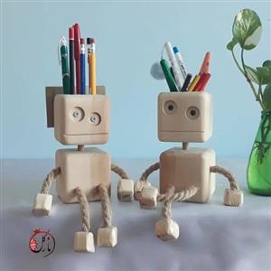 آدمک چوبی طرح جامدادی