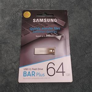 فلش مموری 64 گیگ سامسونگ بار پلاس usb3