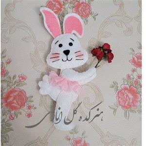 استند خرگوش نمدی بادسته گل
