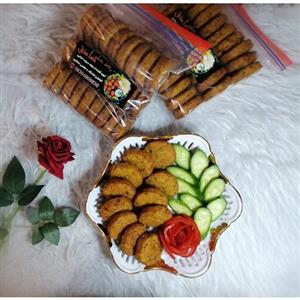 فلافل خانگی آماده طبخ و گرم  بسته نیم کیلویی(27 عددی)