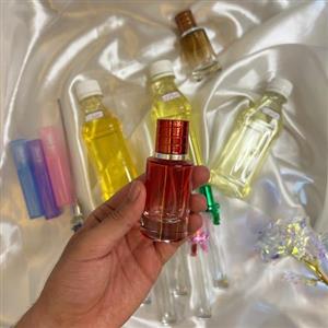 عطر گرمی اورجینال رایحه گودگرل هر میل 25 تومان