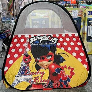 چادر بازی کودک طرح دختر کفشدوزکی کد B