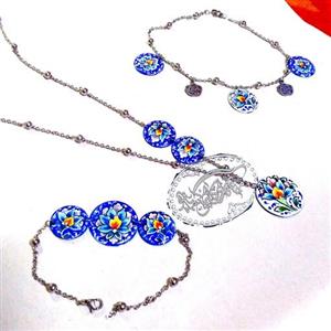 دستبند میناکاری روی مس با زنجیر استیل اصلی رنگ ثابت ضد حساسیت و قابل استفاده در حمام و استخر