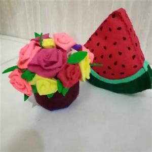 گلدان نمدی گل رز وهندوانه تزیینی