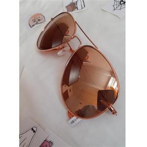 عینک مردانه عینک یو وی 400 عینک uv400 عینک ترند وارداتی عینک استاندارد عینک دودی عینک آفتابی عینک عینک مردونه