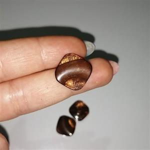 دکمه لباس طرح شیشه ای مربع رگه اکلیلی رنگ قهوه ای بسته 5 عددی