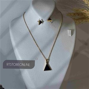 نیم ست مثلث