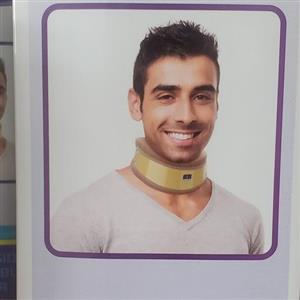 گردنبند نیمه سخت طبی