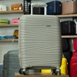چمدان نشکن(100درصدPP) برند MONZA رنگ نسکافه ای طرح خطی سایز کابین