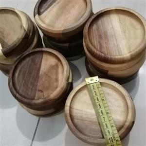 زیر لیوانی چوب گردو