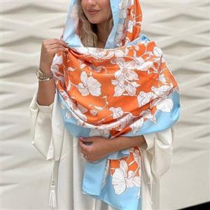 شال نخی رنگ نارنجی گلدار حاشیه آبی با ارسال رایگان