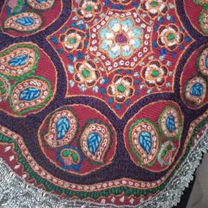 پته گرد قرمز  رومیز عسلی 