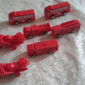 اسباب بازی ماشین و اتوبوس قرمز کششی