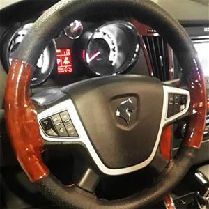 روکش  فرمان دوختی مشکی طرح چوب (همراه با نخ و سوزن)