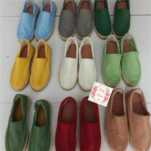 گیوه ساده دخترانه دورکنفی از سایز 37 تا 40 