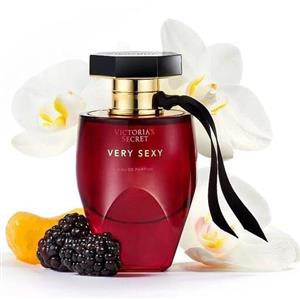 عطر  وری س ک س یVictoria Secret  Very Se.y  خلوص 100 درصد ( 10 تومان )