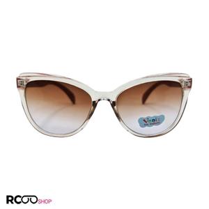 عینک آفتابی گربه ای بچگانه با فریم بژ و دسته هلویی و لنز قهوه ای مدل 3086