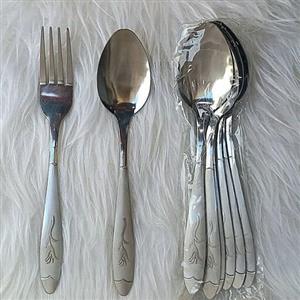 قاشق و چنگال گل میخک 6 چنگال و 6عدد قاشق