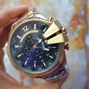 ساعت مچی مردانه و پسرانه دیزل شاخدار بدنه و بند فلزی با  یکساله موتور و کیفیت عالی