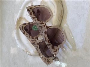 عینک آفتابی زنانه پلنگی