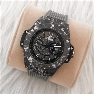 ساعت هابلوت مردانه بند طوسی