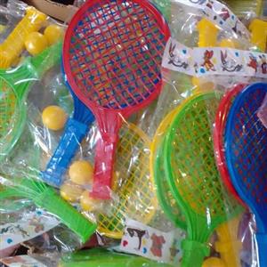 راکت و توپ تنیس