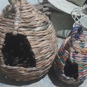 لانه پرنده چوبی حصیری بافت صنایع دستی سنتی