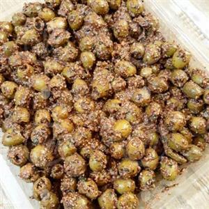 زیتون پرورده پرگردو با زیتون بی هسته رودبار (2کیلویی)