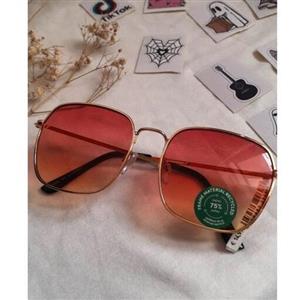 عینک یو وی 400 عینک uv400 عینک زنانه عینک وارداتی عینک مجلسی عینک برند عینک دودی عینک آفتابی عینک زنانه شیک