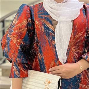مانتو مزونی و مجلسی ژاکارد زربافت تافته  فری سایز  تک رنگ طرح شید