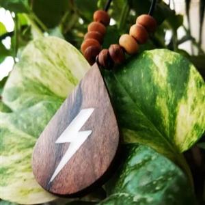 گردنبند رعد و برق