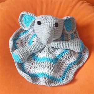 عروسک آغوشی فیل بافتنی