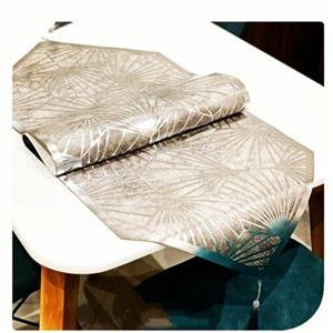 رومیزی شیک و زیبا و رانر مخمل پشت نمد دارضخیم و چرم طلایی نقره ای سایز 38*82