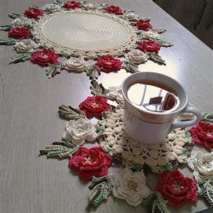 رومیزی قلاببافی گل برجسته ابریشم تولیپ در 3 سایز و بصورت ست 25 سانت و 35 سانت