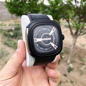 ساعت مردانه سون فرایدی رنگ مشکی قاب و قفل حک شده با جعبه و ارسال رایگان