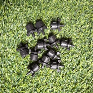 قطره چکان تنظیمی روی خط 8 نازله
