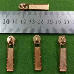 سرزیپ فلزی طلایی  شماره 5