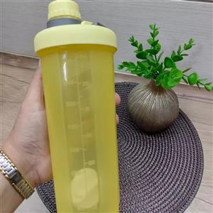 قمقمه شیکر همزن دار ساده پلاستیکی  کندو دکور