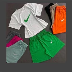 کراپ شورتک نایک  کراپ شورتک کراپ شورتک زنانه کراپ شورتک دخترانه تیشرت شلوارک