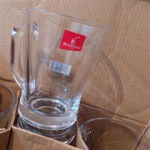 لیوان شربت خوری