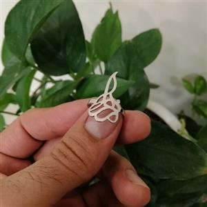 انگشتر اسم زهرا- استیل درجه یک- ضد حساسیت- رنگ ثابت-تمامی اسمی مد نظر شما قابل ساخت میباشد.