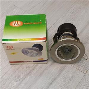 قاب هالوژن استیل با سرپیچ E27 مارک نما نور