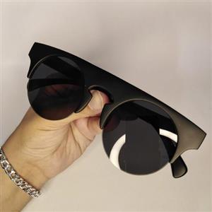 عینک افتابی زنانه شیشه گرد دسته کائوچویی یو وی 400