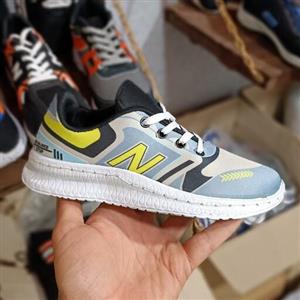 کتونی بچگانه طرح نیوبالانس چاپی New Balance سایز 32 تا 36 